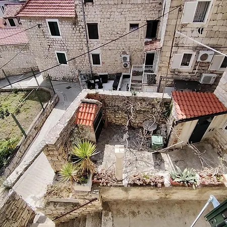 Old Varos Appartamento Spalato