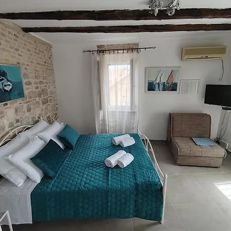 Old Varos Appartement Split
